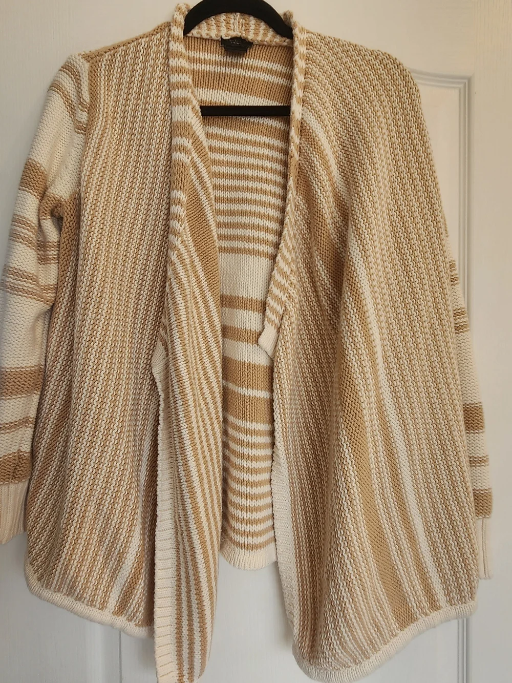 Ann Taylor Factory Beige and Cream Open-Front Knit Cardigan L Euc